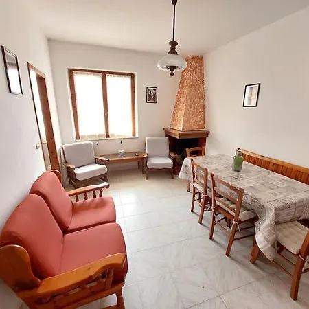 Feriehus Rebecca's House Torpè