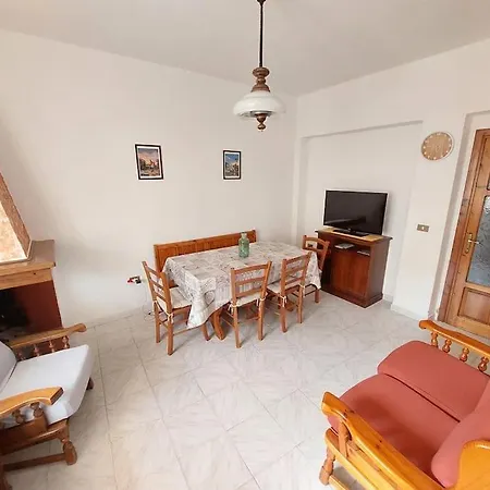 Rebecca's House 펜션 *